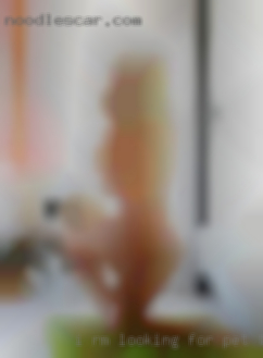 I rm looking for pet to join fuck them.